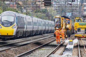 Avanti-West-Coast-train-passing-Willesden-track-upgrade-worksite-March-2021-300x200.jpg