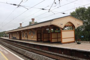 hanwell-station-great-western-main-line-headspans-electrification-300x200.jpg