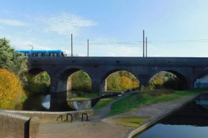 Image-of-tram-crossing-Parkhead-viaduct-in-Dudley-west-midlands-metro-300x200.jpg