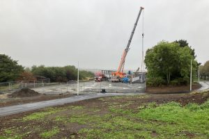 levenmouth-rail-link-active-travel-bridge-installation-300x200.jpg