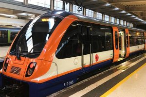 London-Overground-train-at-London-Euston-station-November-2022-300x200.jpg