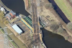 Network-Rail-Vazon-sliding-bridge-Keadby-Lincolnshire-300x200.jpg