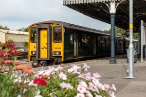 par-station-gwr-mid-cornwall-metro-300x200.jpg