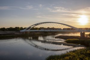 Poland-Germany-bridge-300x200.jpg